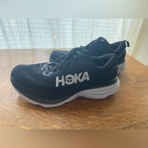 Hoka Bondi 8